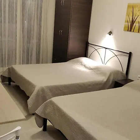 Angie's Summertime Apartment Nea Vrasna