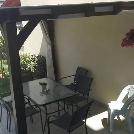 Angie's Summertime * Nea Vrasna