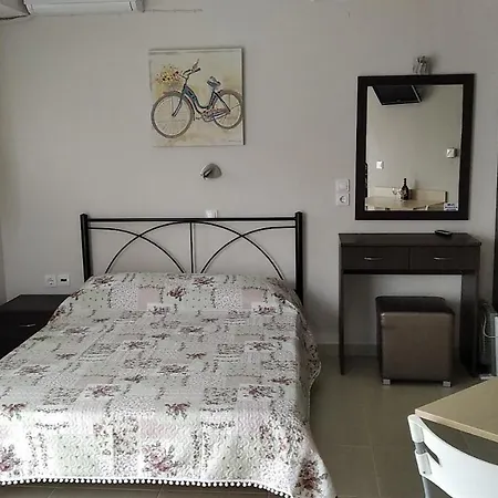 Angie's Summertime * Nea Vrasna