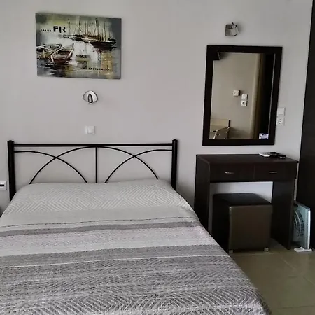 Angie's Summertime Apartman *