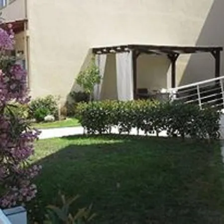 Angie's Summertime * Vrasná